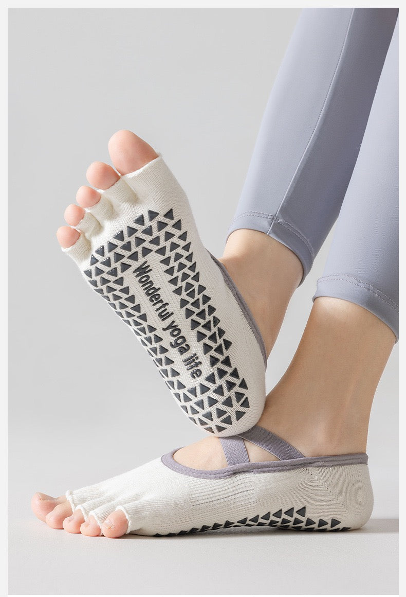 Women’s Open-Toe Five-Toe Pilates Socks – Cross-Strap Non-Slip Grip Socks with Cushion & Shock Absorption