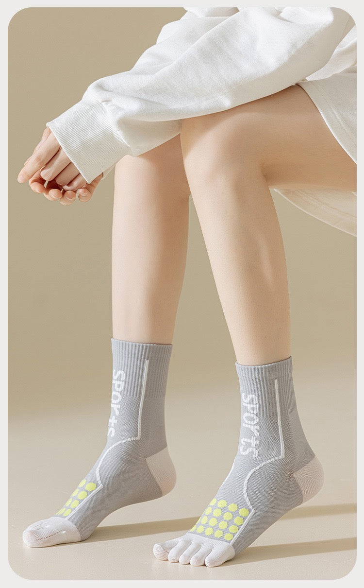 Women’s Yoga Toe Socks – Spring & Summer Mid-Calf Five-Toe Non-Slip Socks for Fitness, Jump Rope & Training