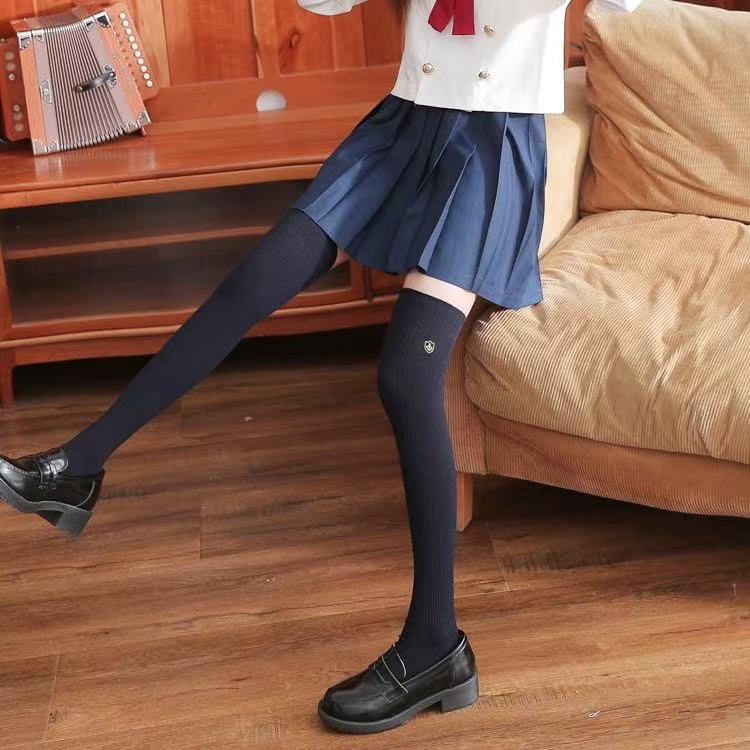 Student’s Over-the-Knee Long Socks – Combed Cotton High Tube Socks for Autumn & Winter