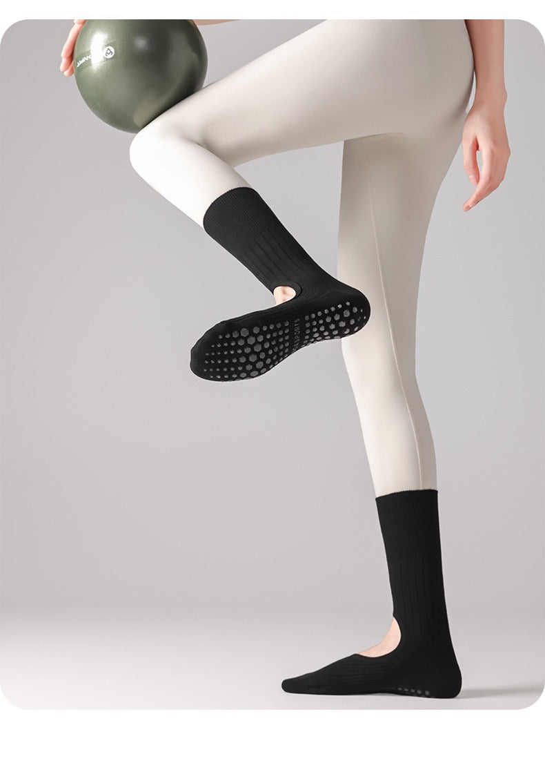 Women’s Open-Top Yoga Socks – Non-Slip Grip Pilates Socks, Breathable & Anti-Odor Workout Socks for Spring & Autumn