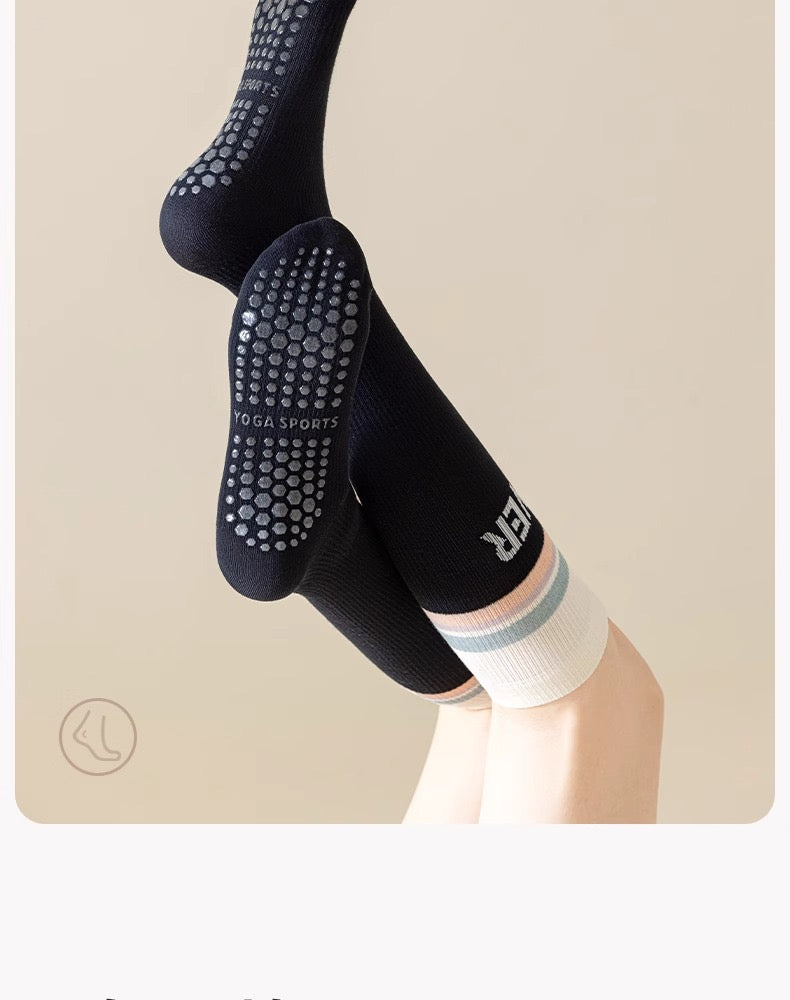 Women’s Calf-Length Compression Yoga Socks – Non-Slip Grip Socks for Pilates, Running, Jump Rope & Training