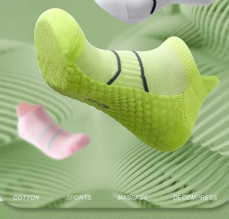Women’s Low-Cut Sports Socks – Summer Breathable Towel Sole Non-Slip Running & Training Ankle Socks