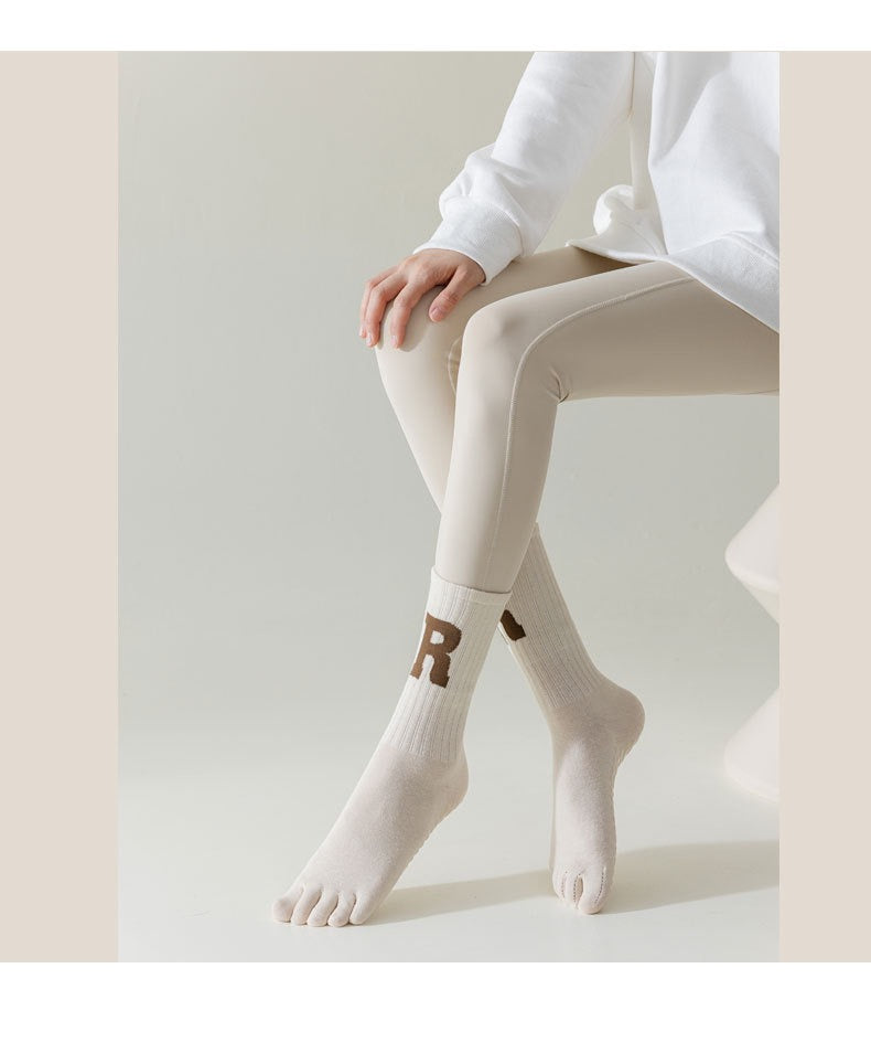 Women’s Yoga Toe Socks – Five-Finger Anti-Slip Mid-Calf Socks for Pilates